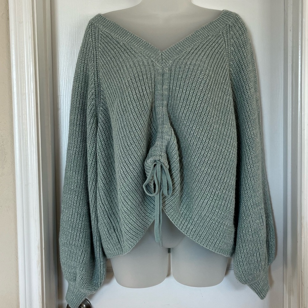 SO Green Oversized Comfy Cropped Sweater Women’s XL Adjustable Tie with Ruching